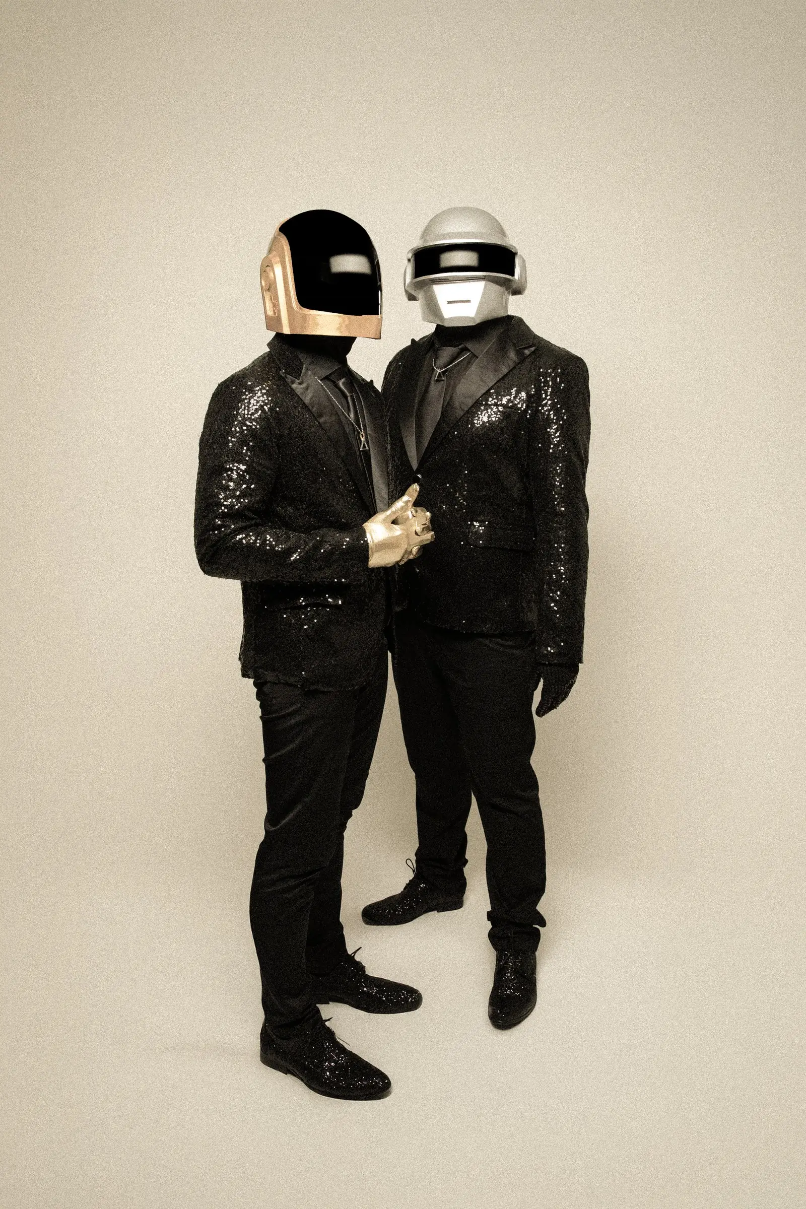 Full-length shot of the two performers
